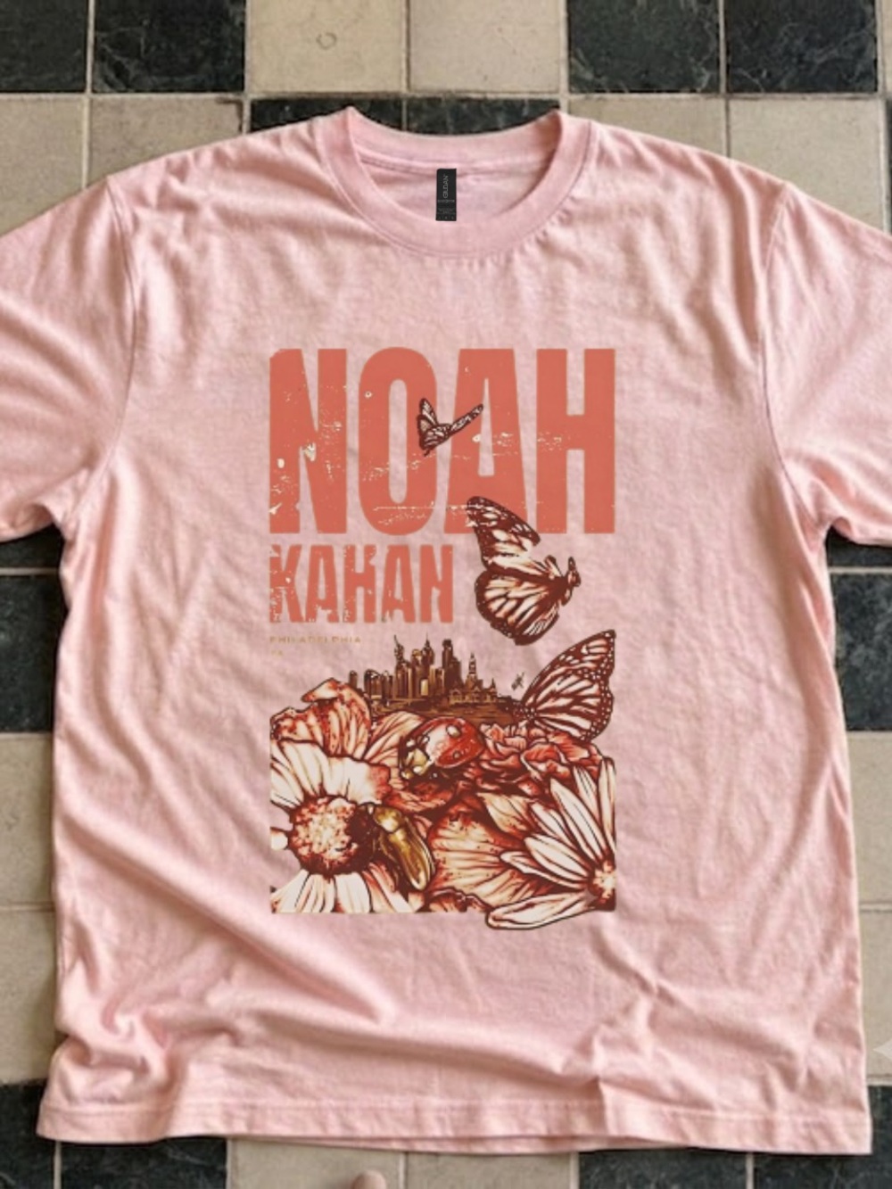 Gildan Pink Noah Kahan Graphic Tee with Butterflies